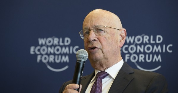 ▲ 세계경제포럼의 클라우드 슈밥 회장 [사진 : 뉴시스]