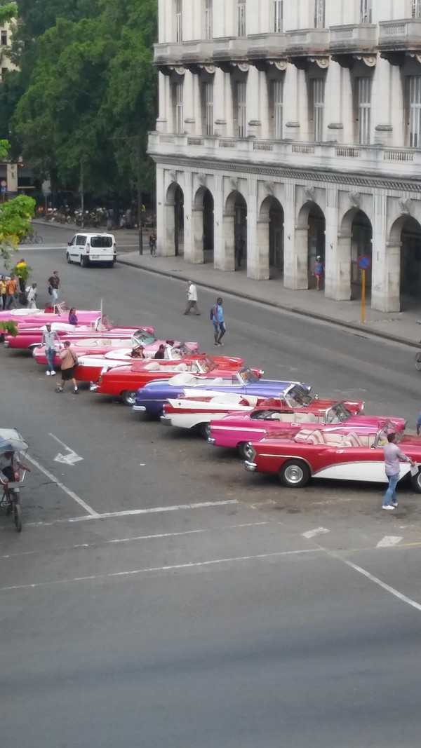 ▲ 쿠바의 차들 [사진 : 조헌정]