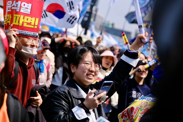 2025년 4월 4일 시민들의 힘으로 윤석열 파면이 선고됐다. ⓒ 민플러스